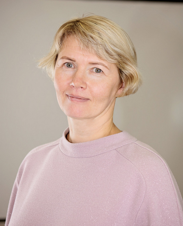 Слепухина Людмила Владимировна.
